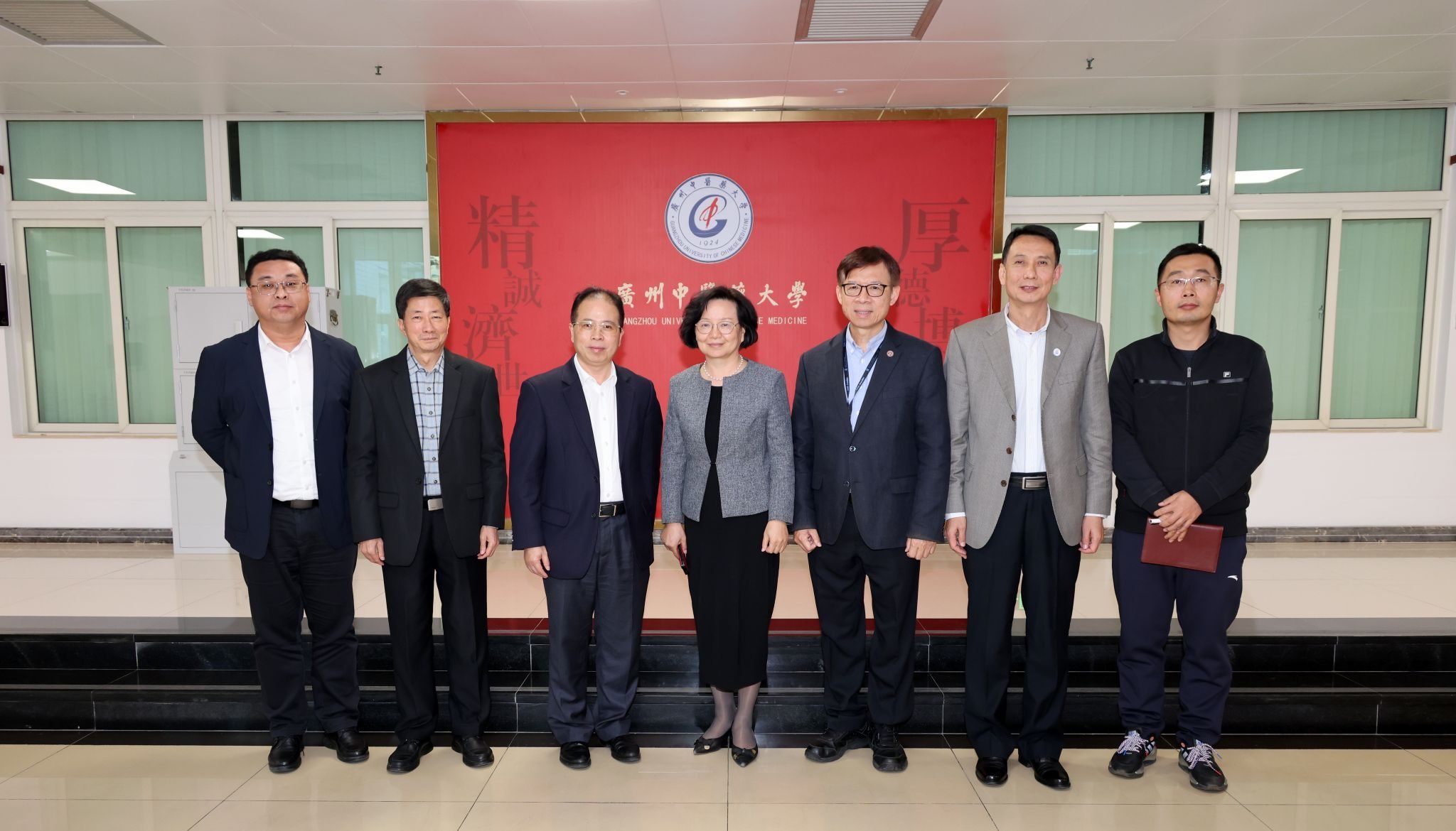 香港中文大學（深圳）代表團來校訪問交流