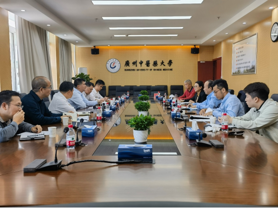 勤智資本董事長(zhǎng)湯大杰一行到校交流